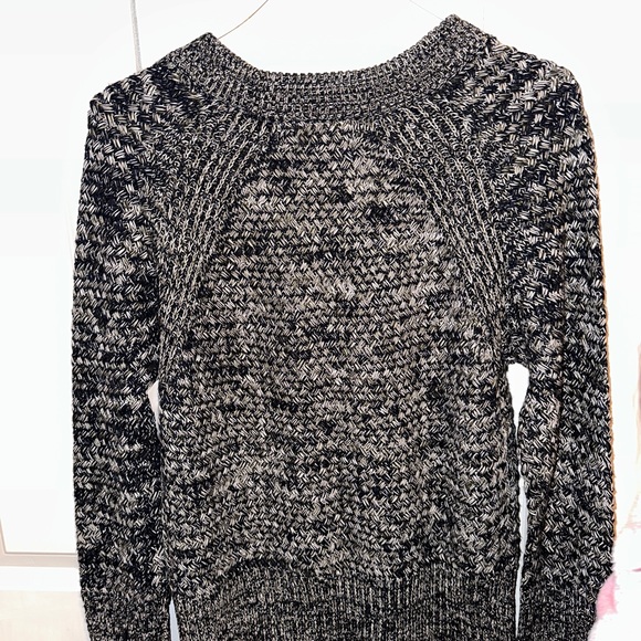 Universal thread sweater - Picture 3 of 4